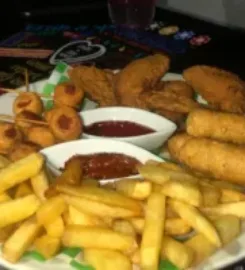 Friends Restaurant & Bar